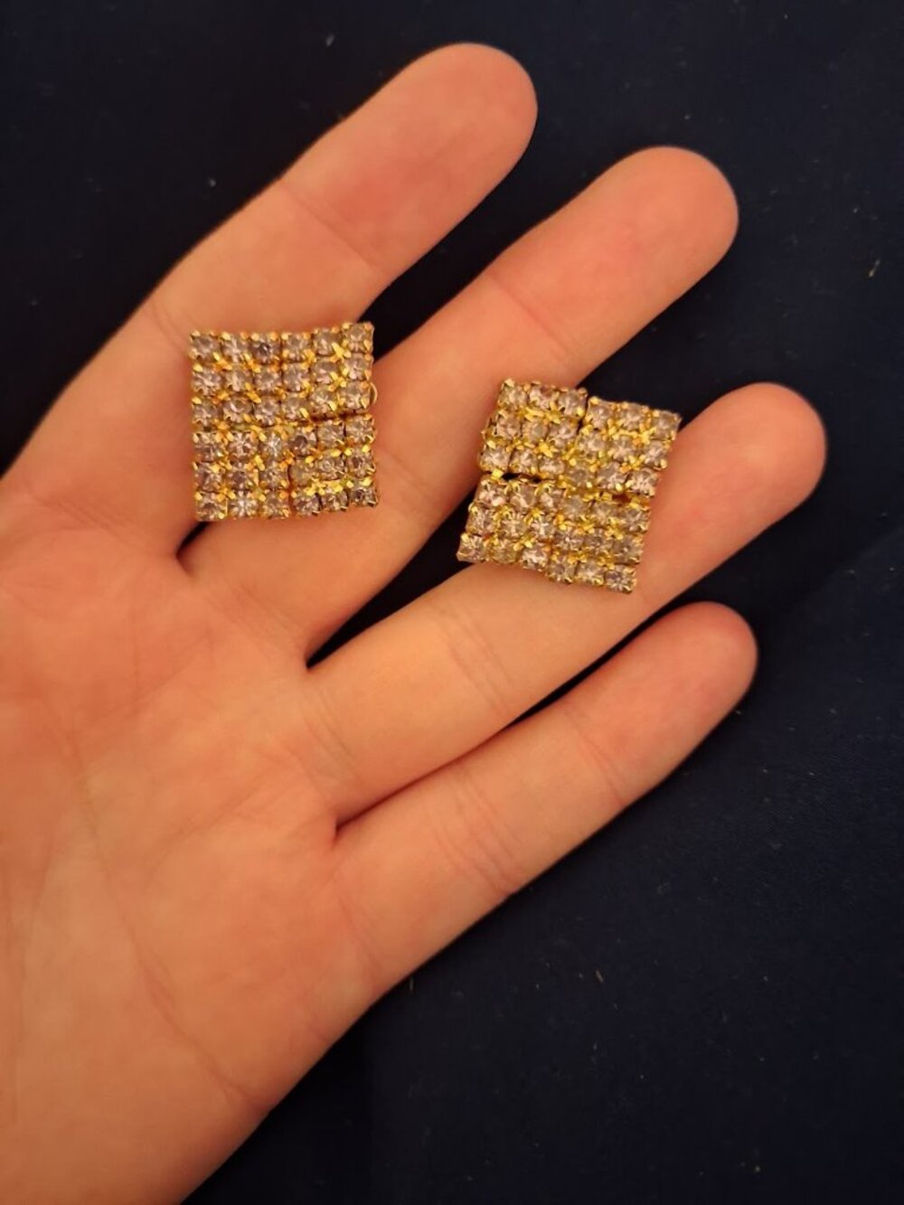 Vintage Lilac stoned clip on earrings